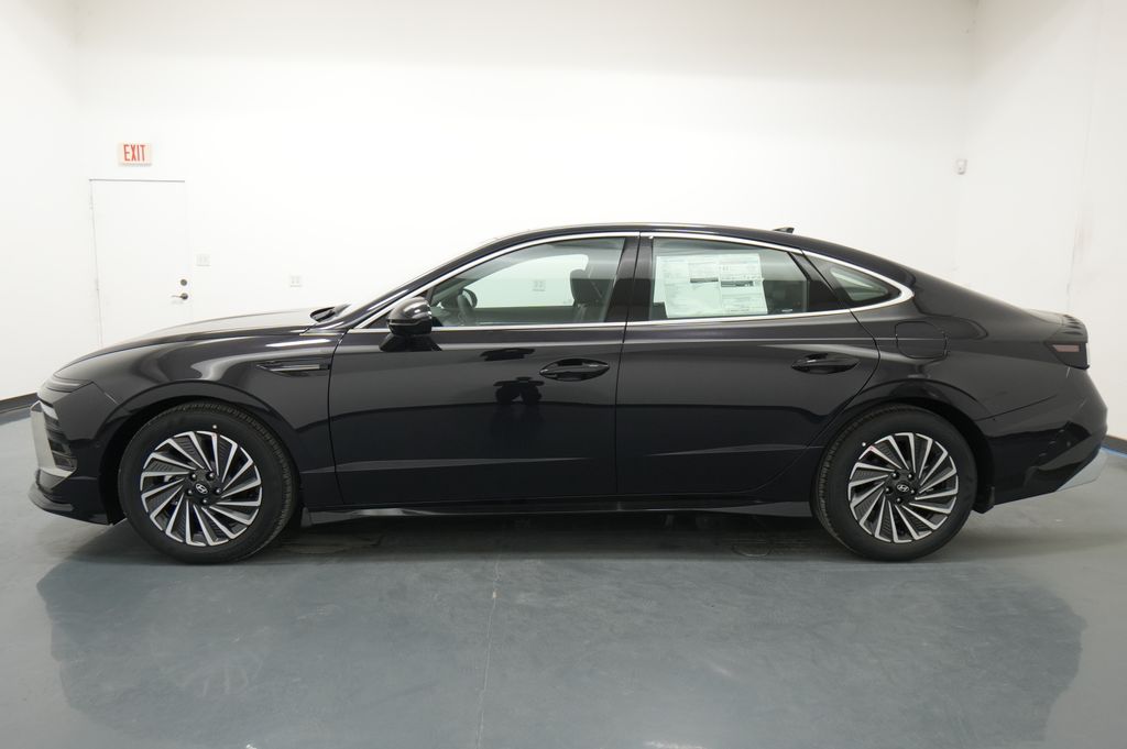 2026 Hyundai Sonata Hybrid