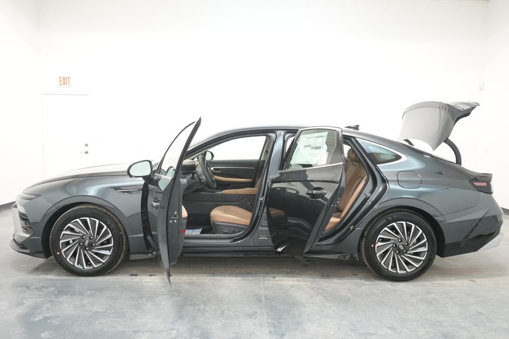 2026 Hyundai Sonata Hybrid