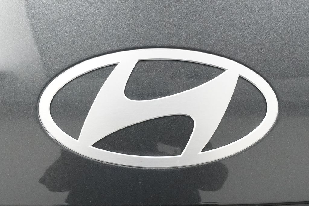 2026 Hyundai Sonata Hybrid