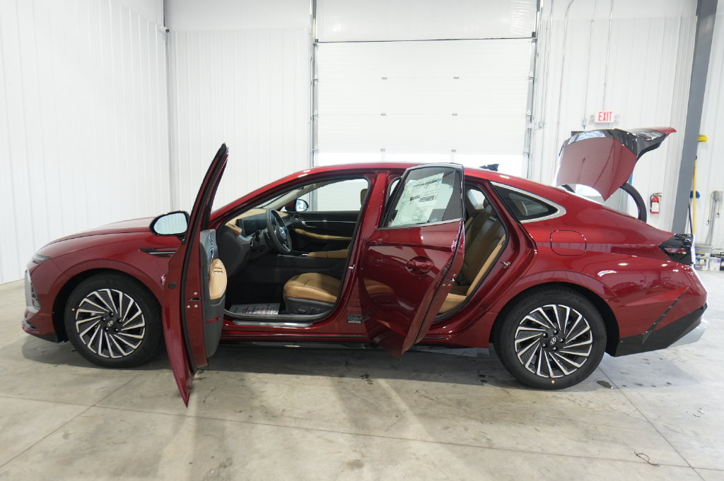 2027 Hyundai Sonata Hybrid