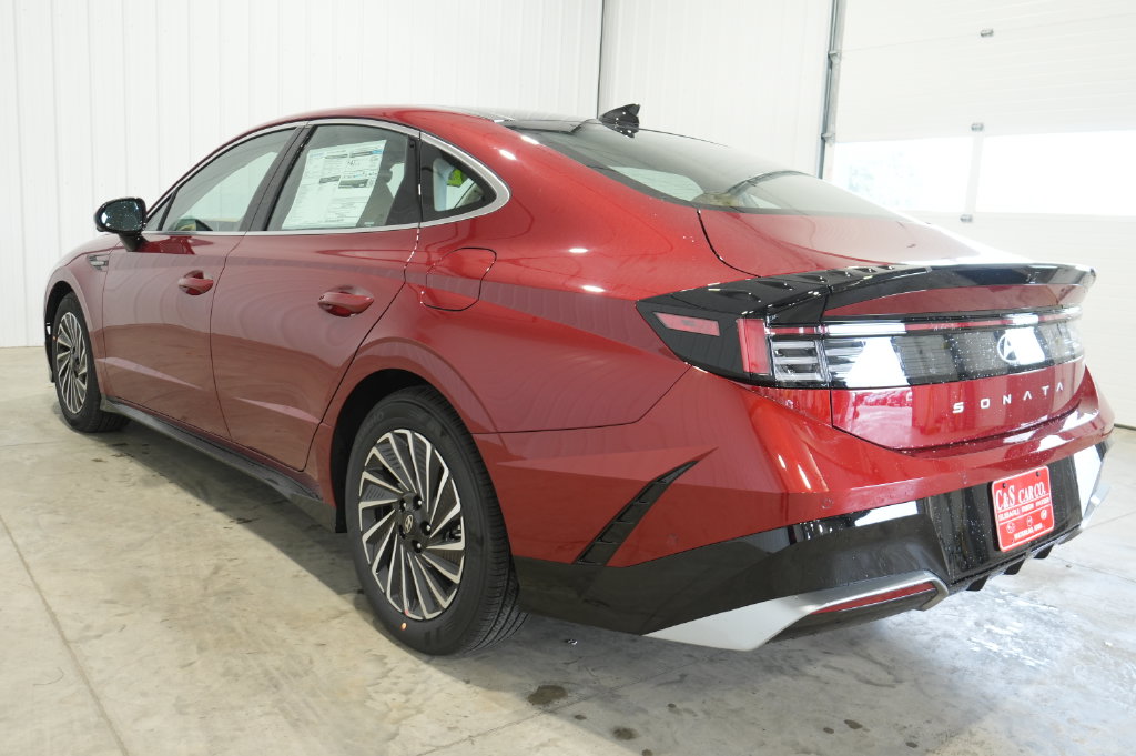 2027 Hyundai Sonata Hybrid