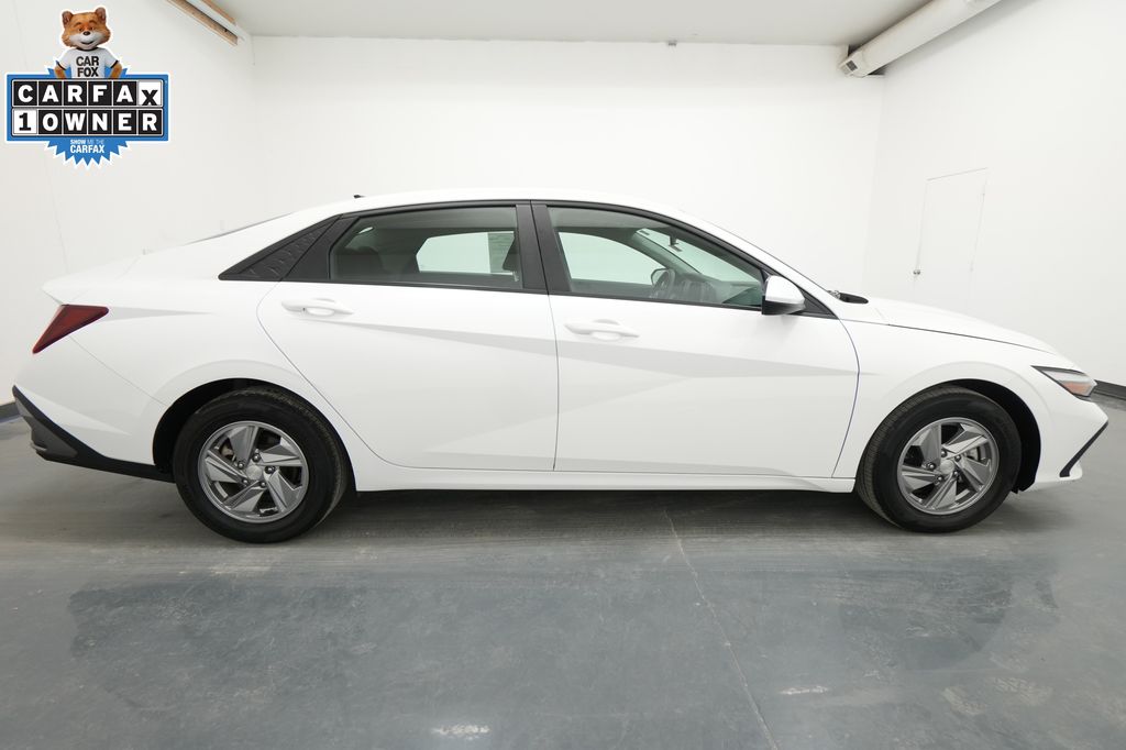 2024 Hyundai Elantra