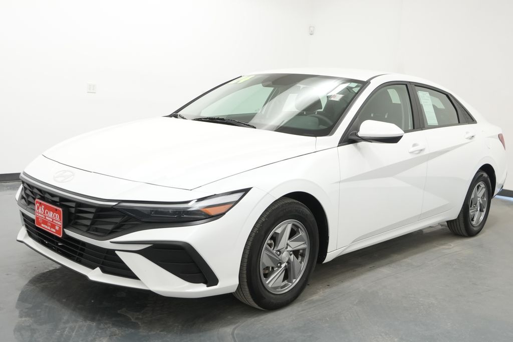 2024 Hyundai Elantra
