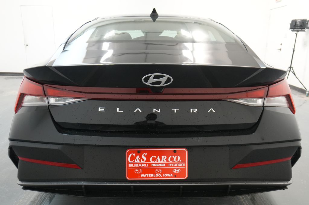2026 Hyundai Elantra