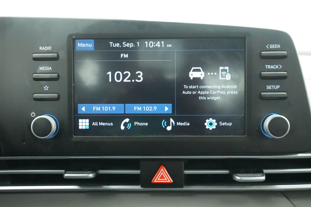 2024 Hyundai Elantra