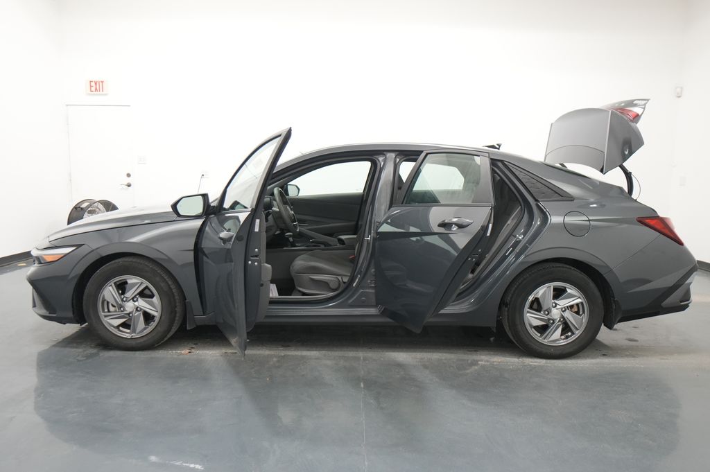 2024 Hyundai Elantra