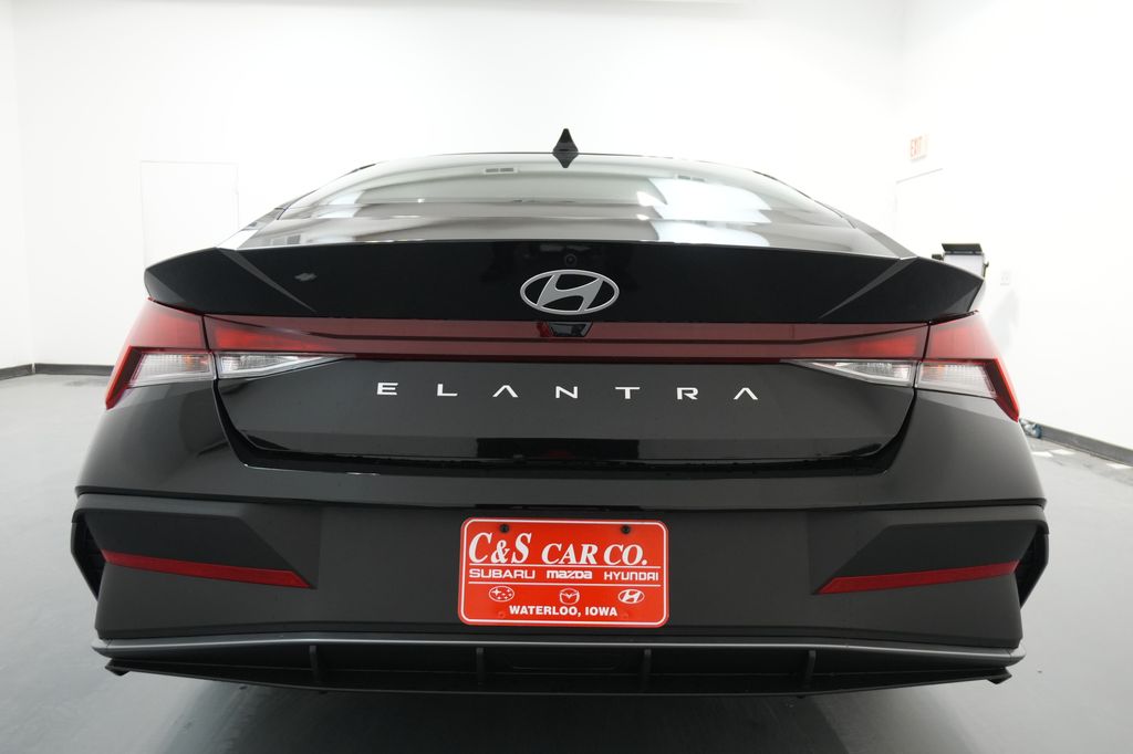 2026 Hyundai Elantra