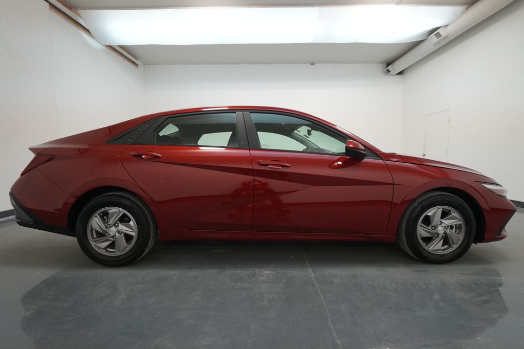 2025 Hyundai Elantra