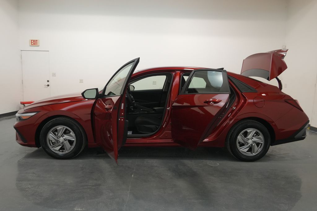 2025 Hyundai Elantra