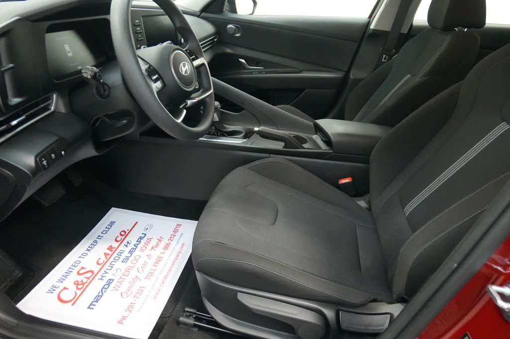 2025 Hyundai Elantra