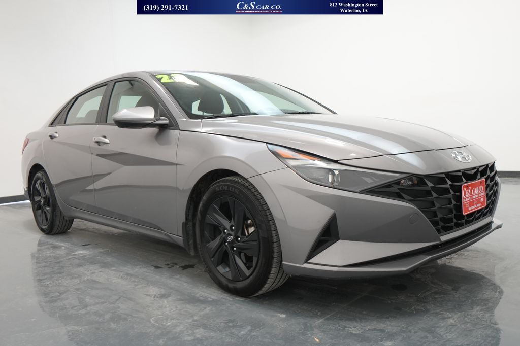 Used 2023 Hyundai Elantra SEL Cars