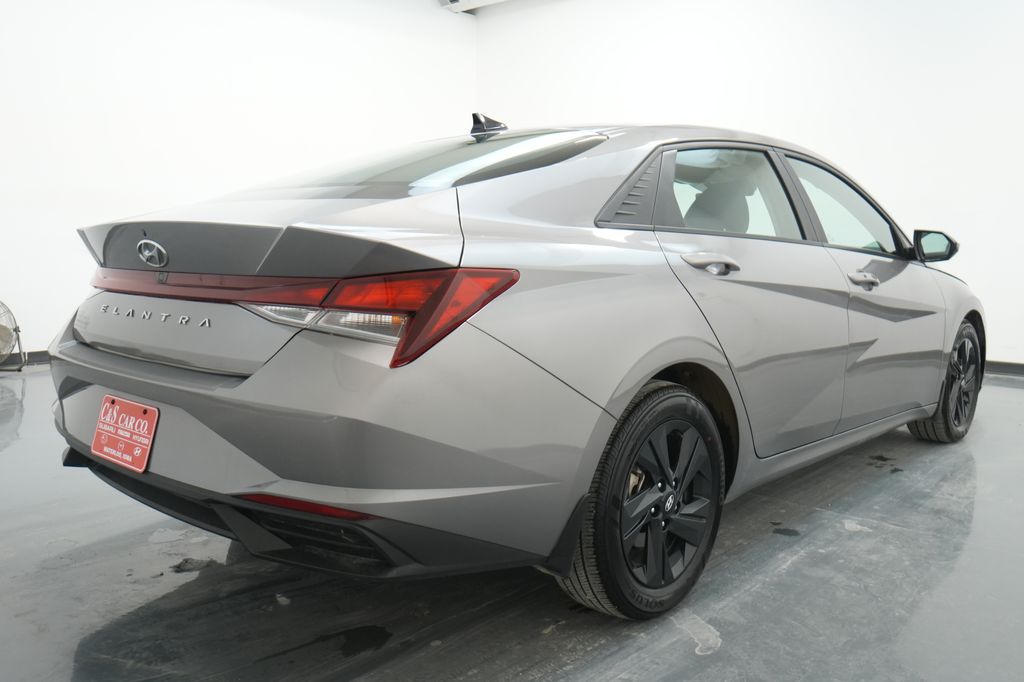 2023 Hyundai Elantra