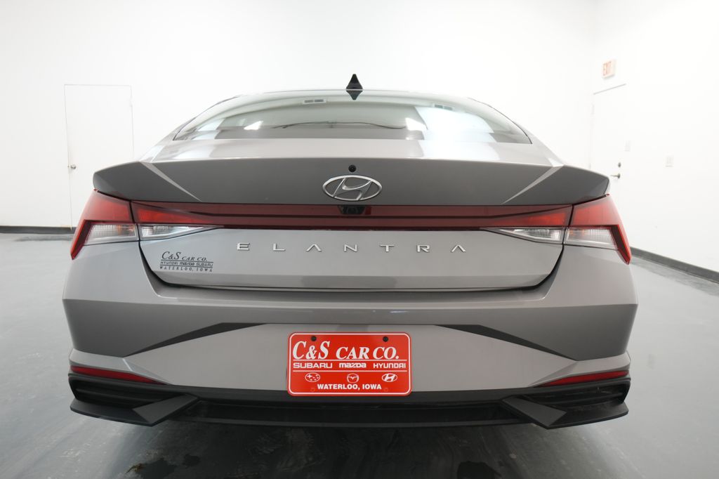 2023 Hyundai Elantra