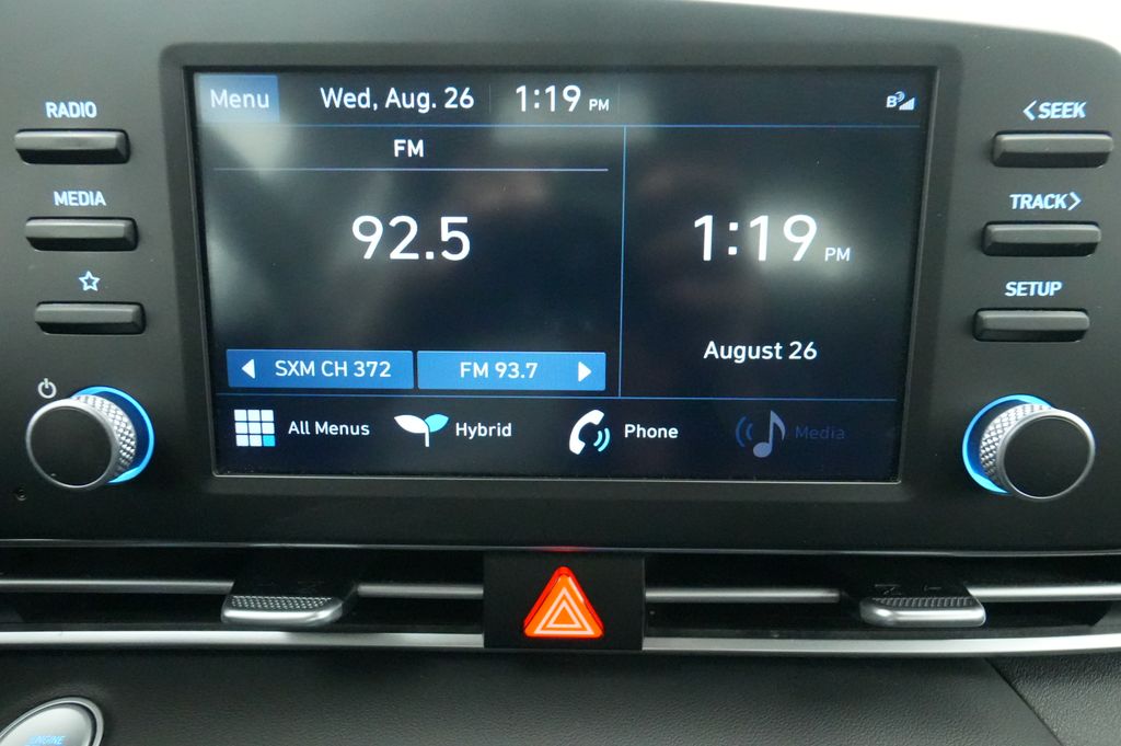 2023 Hyundai Elantra Hybrid