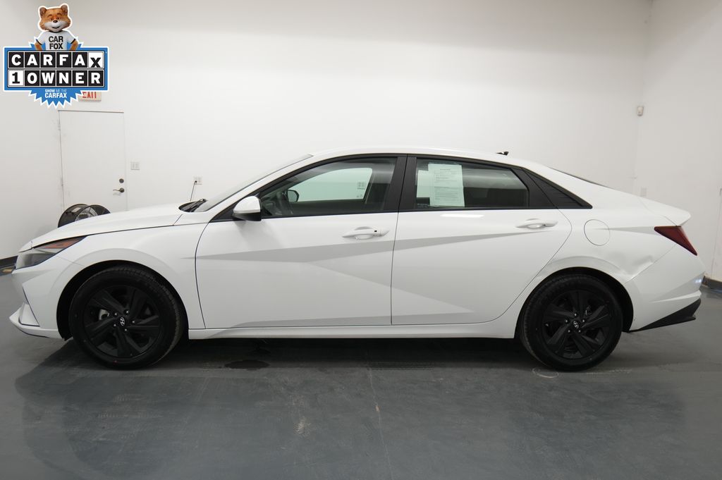 2023 Hyundai Elantra Hybrid