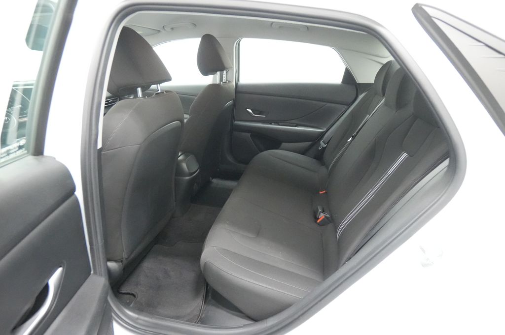 2023 Hyundai Elantra Hybrid