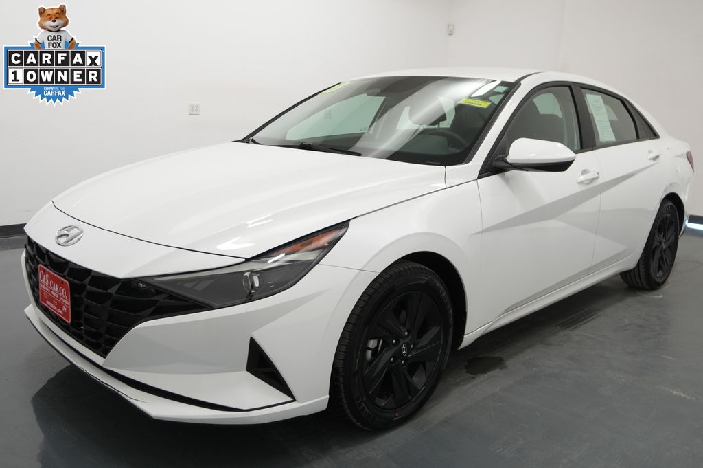 2023 Hyundai Elantra Hybrid