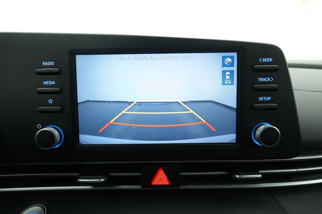 2023 Hyundai Elantra Hybrid