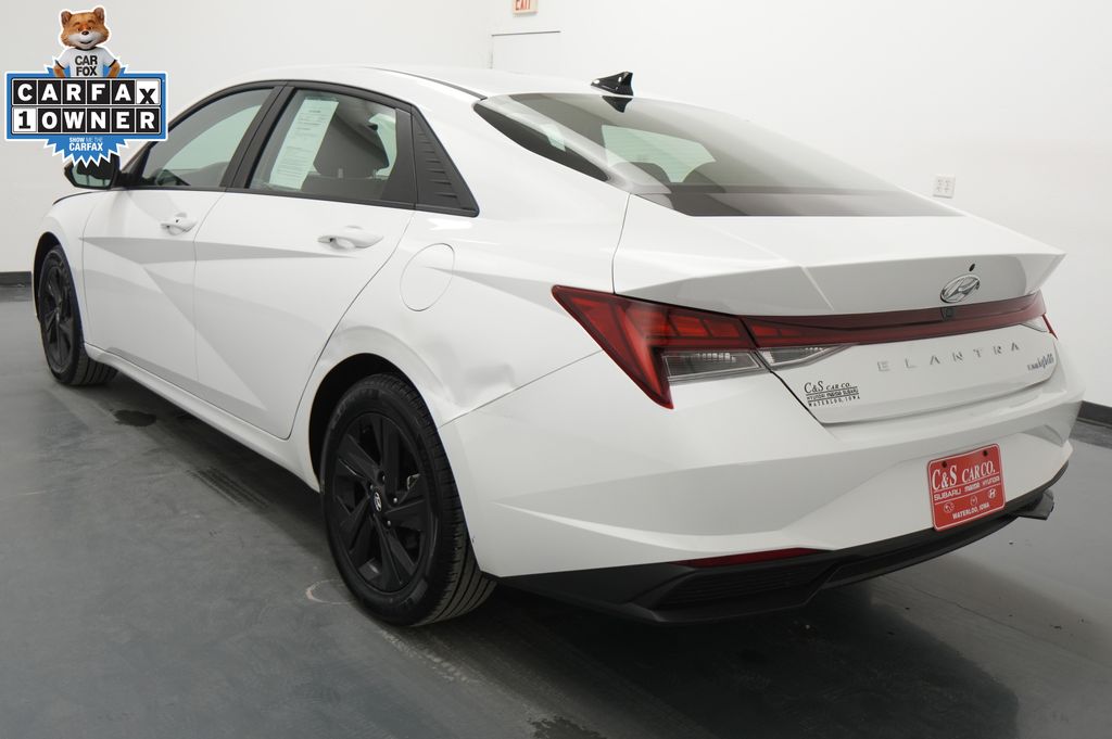 2023 Hyundai Elantra Hybrid