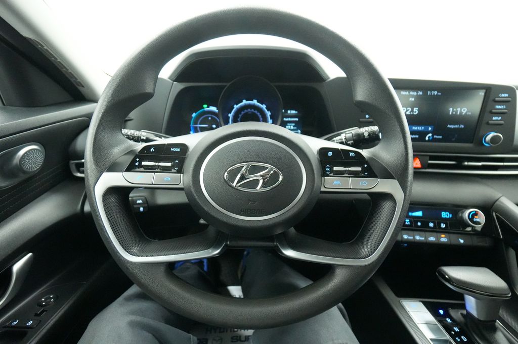 2023 Hyundai Elantra Hybrid