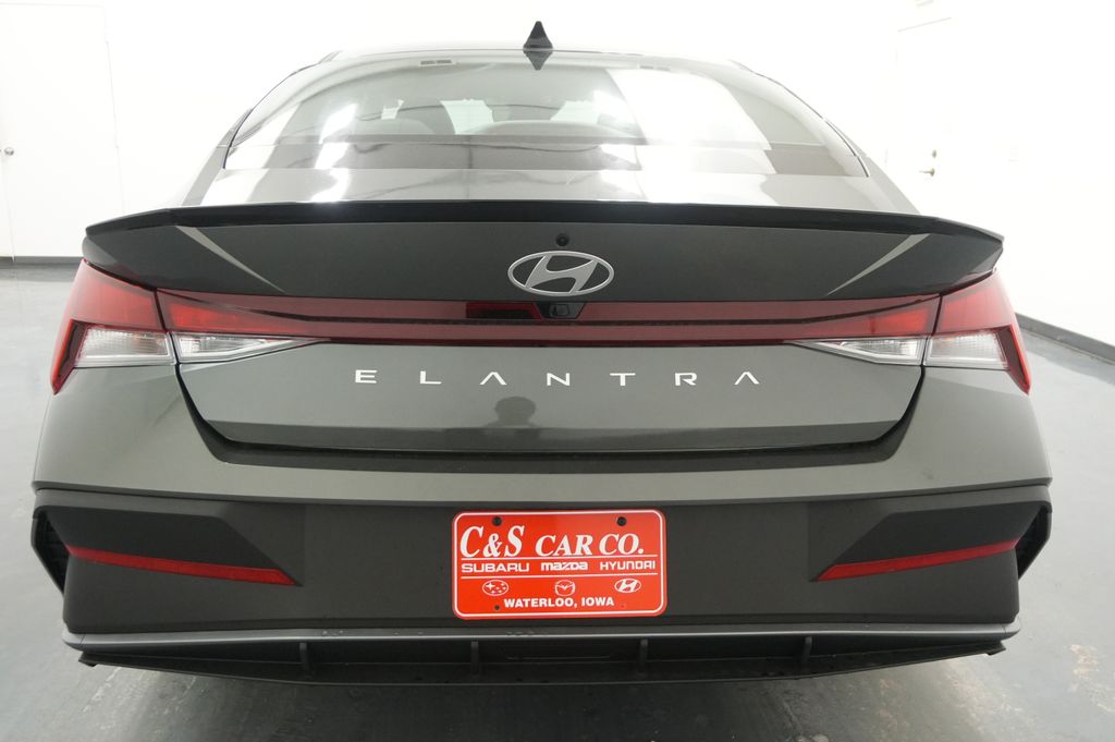 2026 Hyundai Elantra