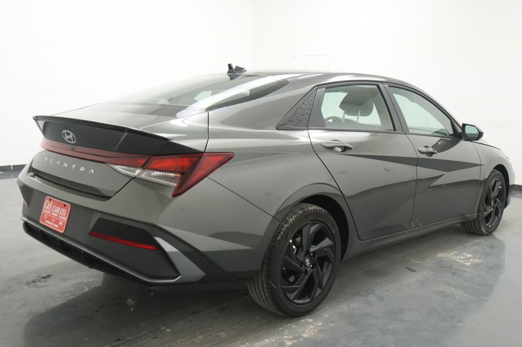 2026 Hyundai Elantra