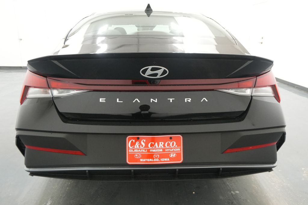 2026 Hyundai Elantra