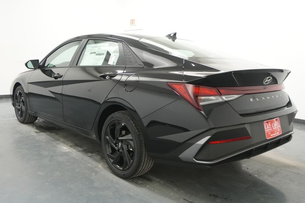 2026 Hyundai Elantra