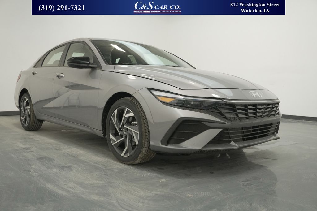 Used 2025 Hyundai Elantra SEL Sport Cars