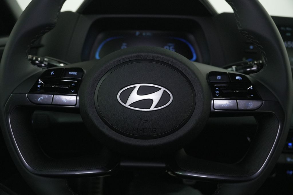 2025 Hyundai Elantra