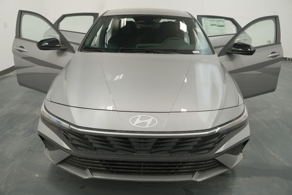 2025 Hyundai Elantra