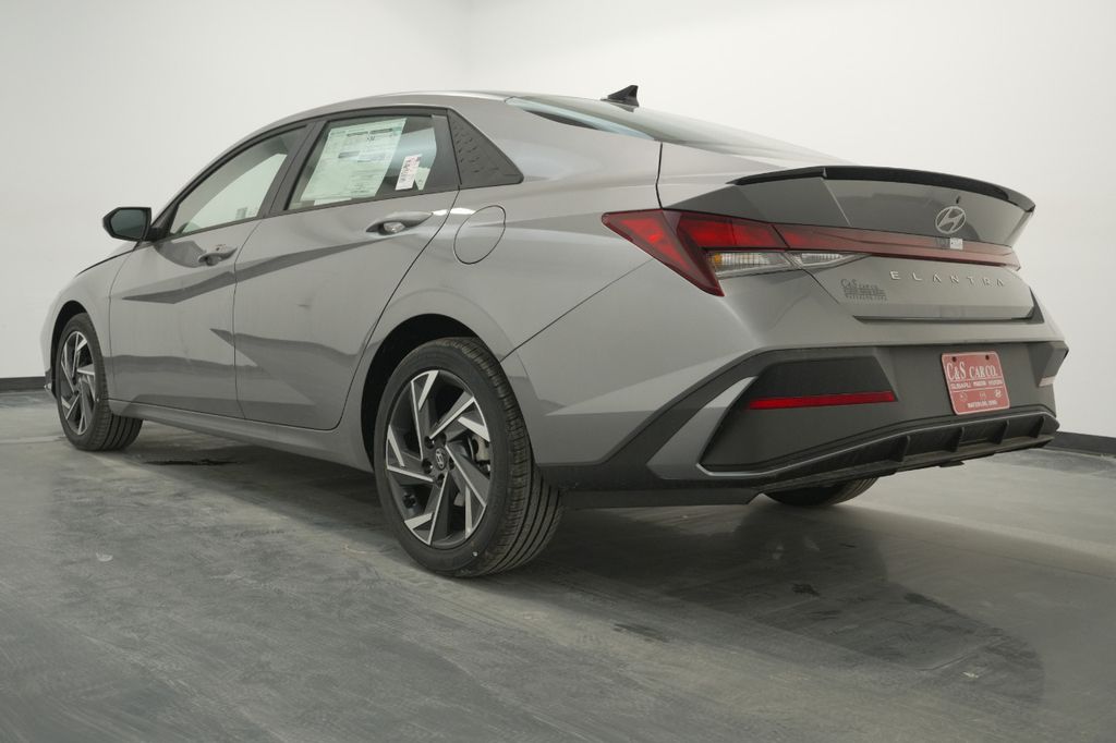 2025 Hyundai Elantra