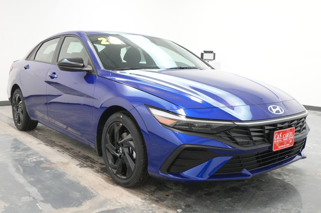 New 2026 Hyundai Elantra SEL Sport