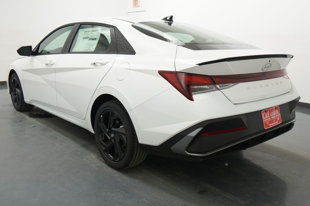 2026 Hyundai Elantra