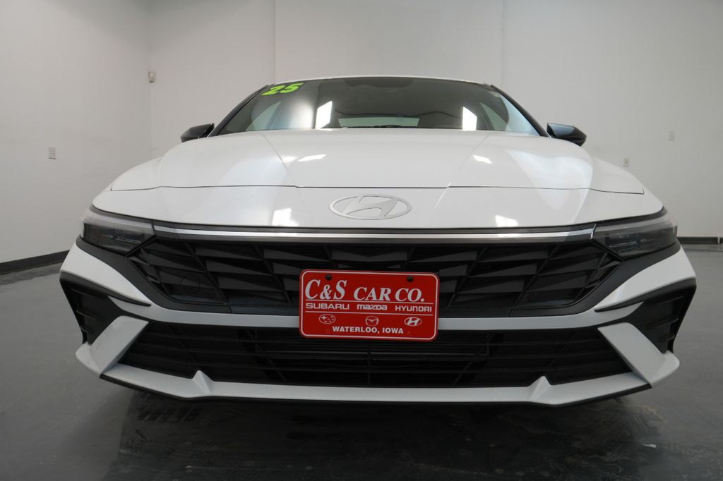 2025 Hyundai Elantra