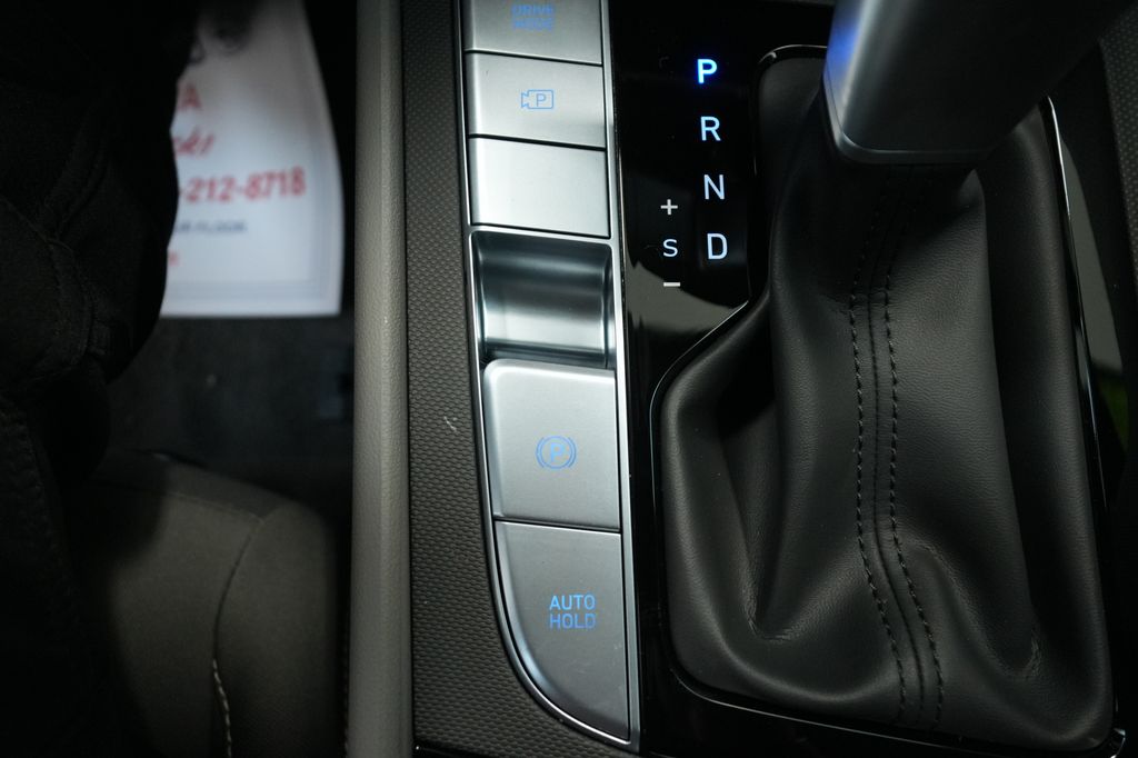 2026 Hyundai Elantra Hybrid