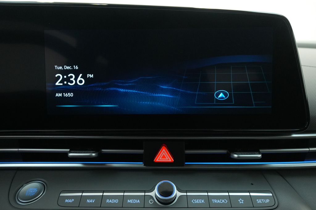 2026 Hyundai Elantra Hybrid