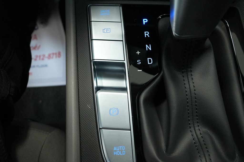 2026 Hyundai Elantra Hybrid