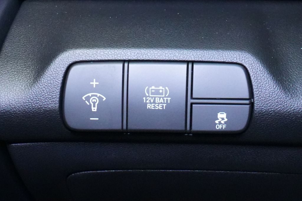 2026 Hyundai Elantra Hybrid