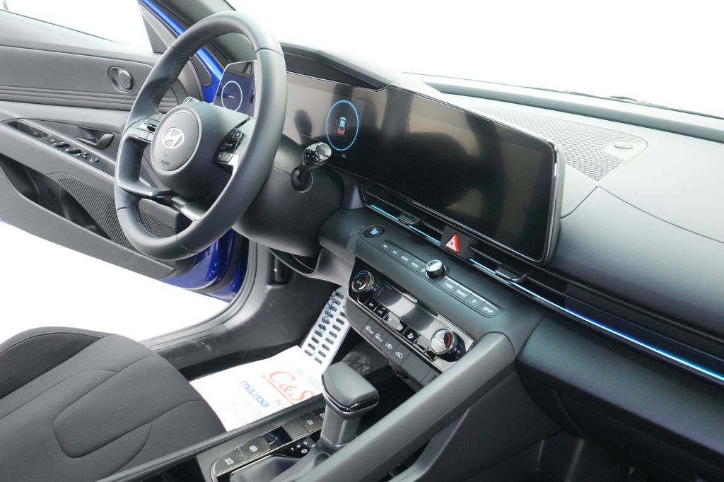 2026 Hyundai Elantra Hybrid