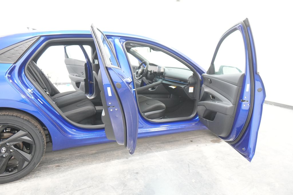 2026 Hyundai Elantra Hybrid