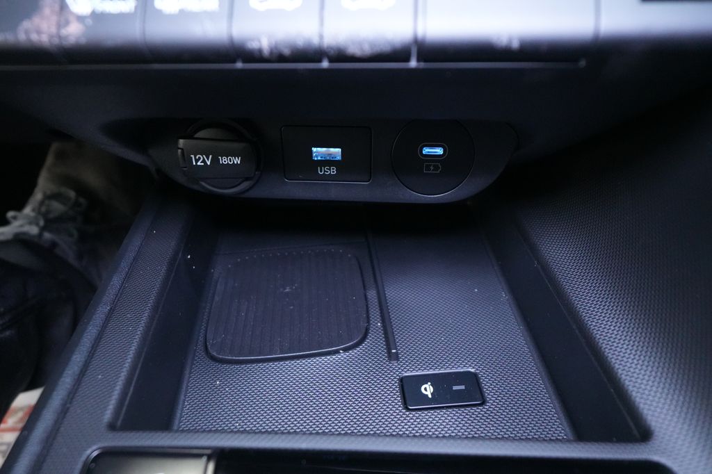 2026 Hyundai Elantra Hybrid