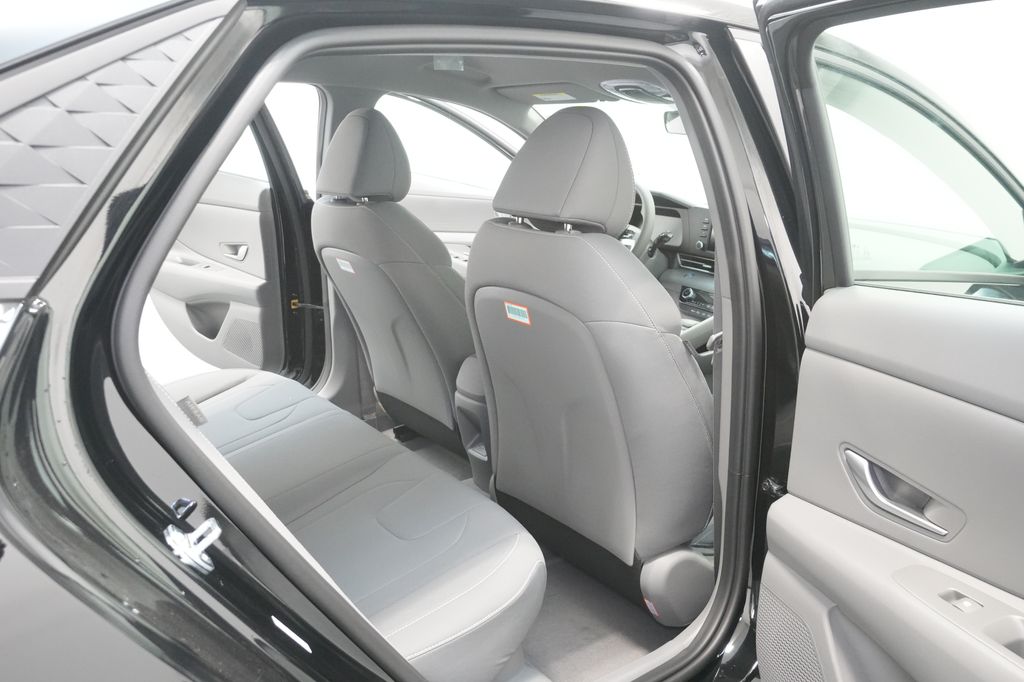 2026 Hyundai Elantra Hybrid