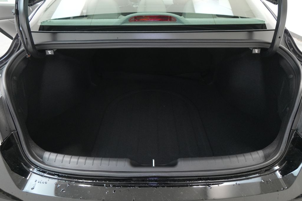 2026 Hyundai Elantra Hybrid