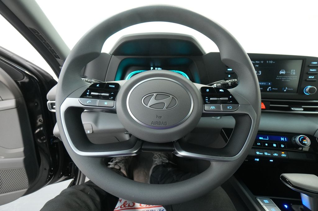 2026 Hyundai Elantra Hybrid