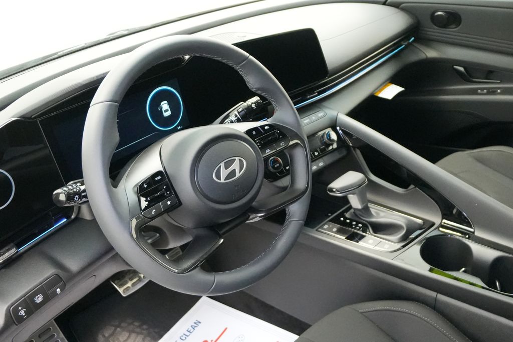 2026 Hyundai Elantra Hybrid