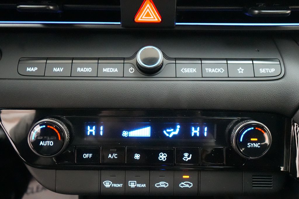 2026 Hyundai Elantra Hybrid