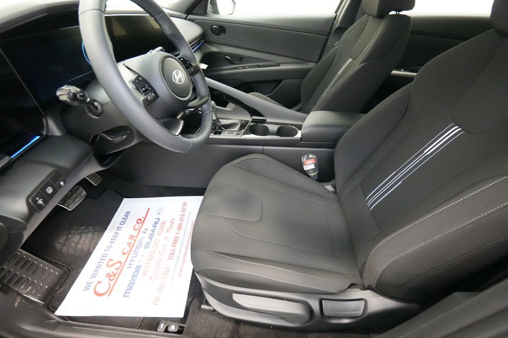 2026 Hyundai Elantra Hybrid