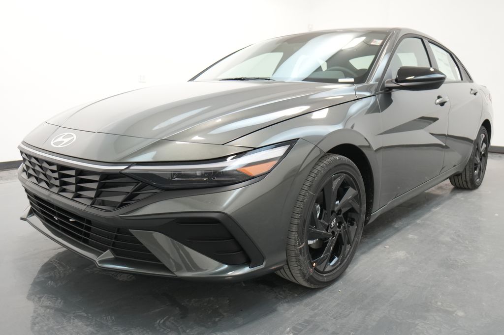 2026 Hyundai Elantra Hybrid