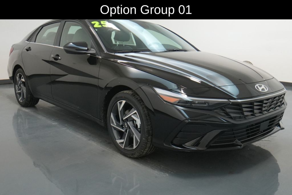 2025 Hyundai Elantra Hybrid